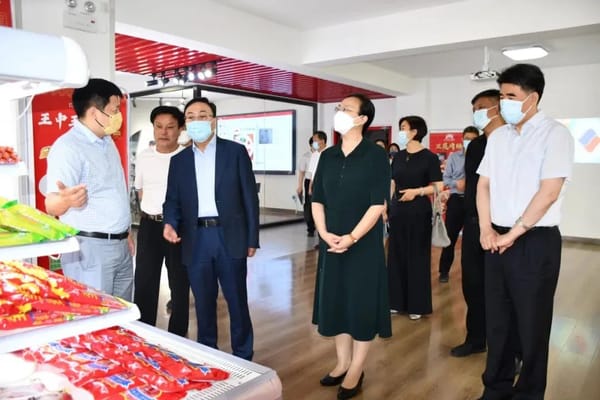 上海易連董事長帶隊(duì)拜訪北京首農(nóng)食品集團(tuán)